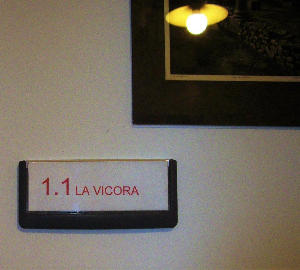 Apartamentos La Fonda Aninon Екстериор снимка